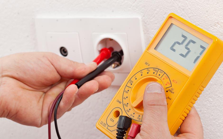 je recherche un électricien Montreuil